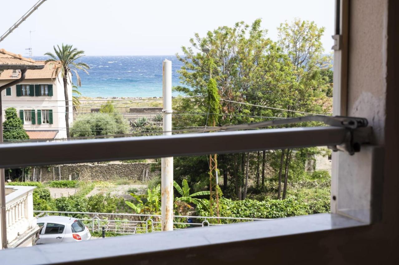 Casa Ambra Mare Apartment Bordighera Exterior foto